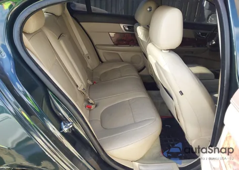 2010 Jaguar Xf Premium from USA, damaged, VIN SAJWA0GB5ALR75285